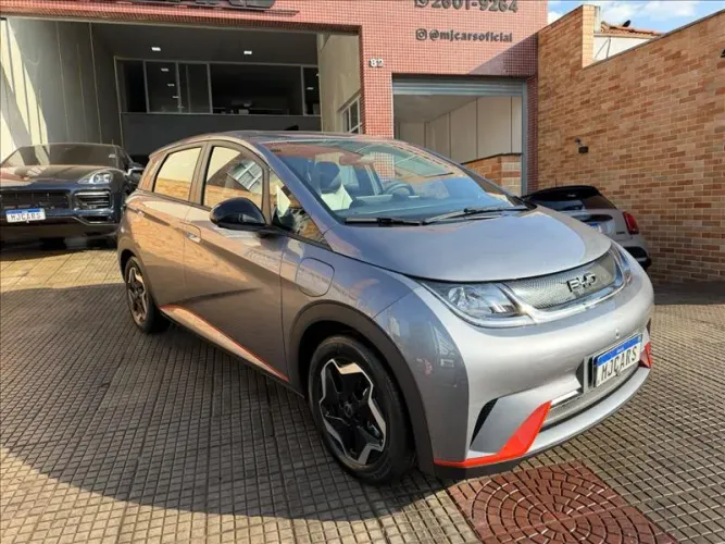 BYD Dolphin GS (Elétrico) 2027