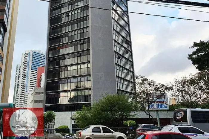 Sala Comercial para Venda em Salvador, Caminho das Árvores, 3 banheiros, 2 vagas