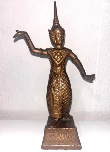 Escultura dançarina tailandesa em bronze - grande e pesada