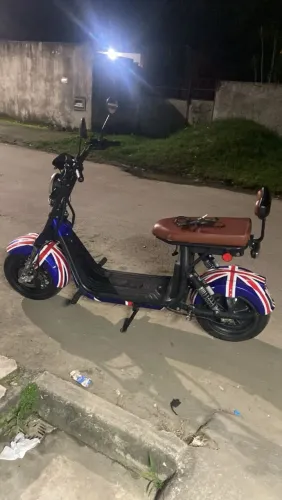 Moto bem conservada 2025