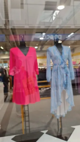 Vestido/ Saída de praia (nunca usado, ainda na etiqueta)