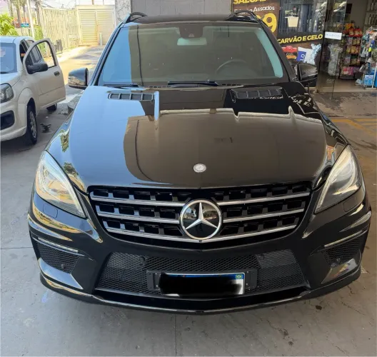 Mercedes-Benz ML-63 AMG 5.5 V8 Bi-turbo Aut. 2014