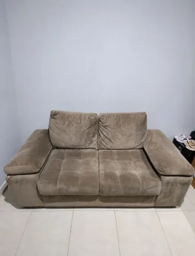 Sofá dois lugares