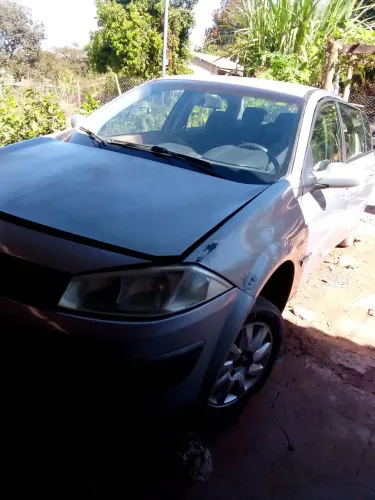 Renault Megane Sedan Dynamique Hi-flex 1.6 16V 2010