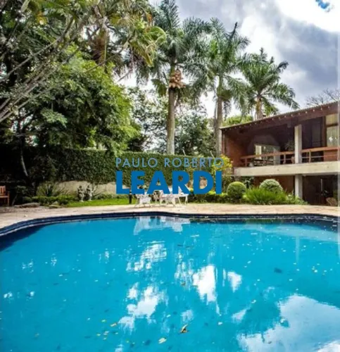 CASA ASSOBRADADA - BROOKLIN - SP