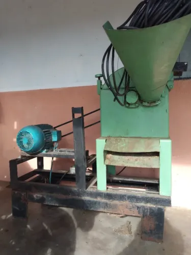 Forrageira, triturador de grãos com motor trifásico