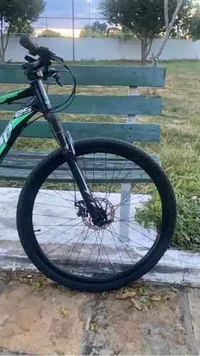 *OPORTUNIDADE* Bicicleta aro 29