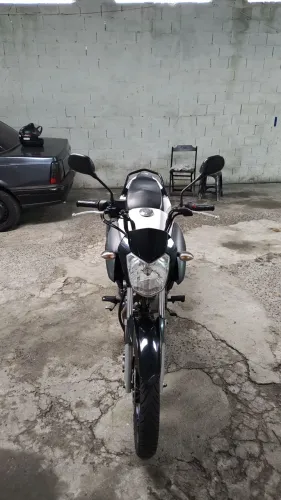 Moto muito nova