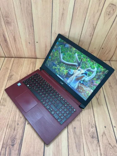 Notebook Acer i3 / 8gb ddr4 / SSD / Garantia