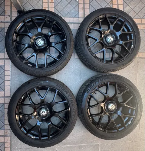 Rodas Nurburgring Aro 17 - Com Pneus Semi Novos