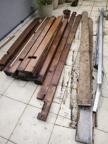 Madeira Maçaranduba Maciça 2m - Vigas para Pergolado, Deck e Marcenaria
