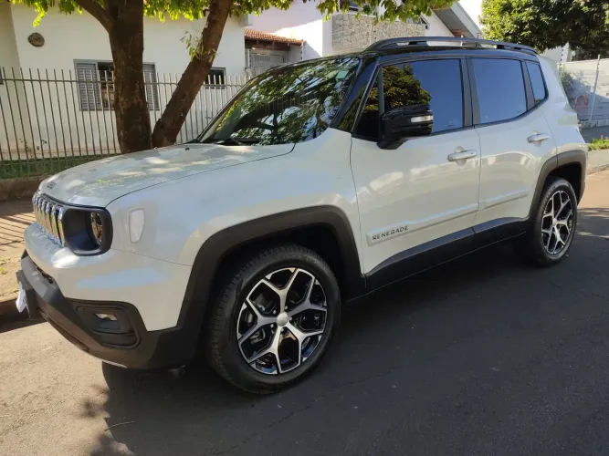Jeep Renegade Sahara T270 1.3 TB 4X2 Flex AUT 2025