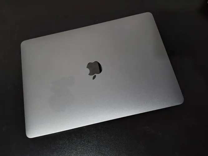 MacBook Pro 2017 ( defeito na placa )