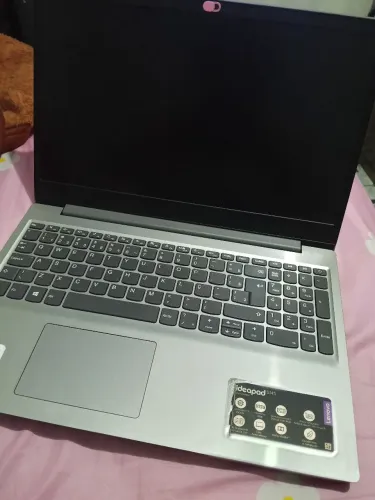 Notebook Lenovo IdeaPad S145 Ryzen 5 | 8GB RAM | SSD 256GB | Excelente Estado