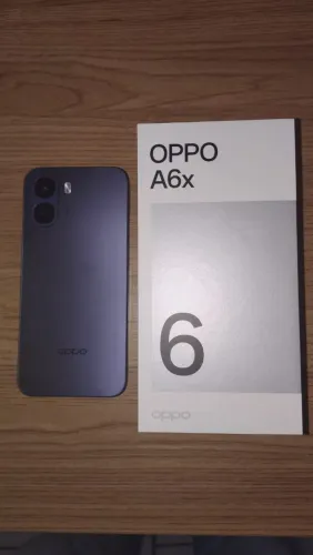 OPPO A6X bateria 6500 amperes ótimo custo benefício 30 dias de uso na caixa nota fiscal