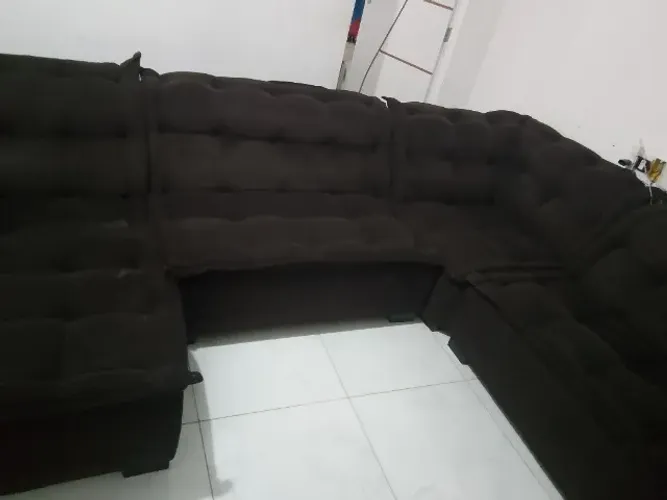 Sofá bem conservado