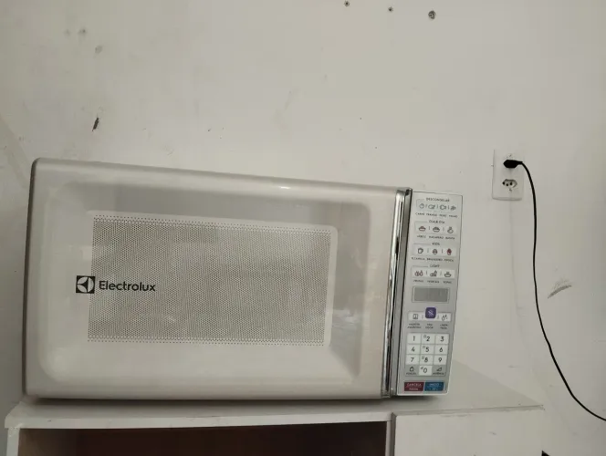 Microondas Eletrolux 34L