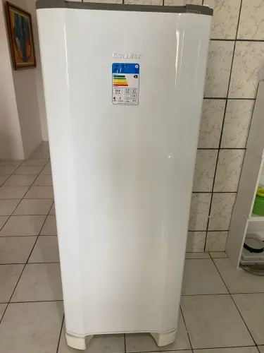 Geladeira Esmaltec 27 litros