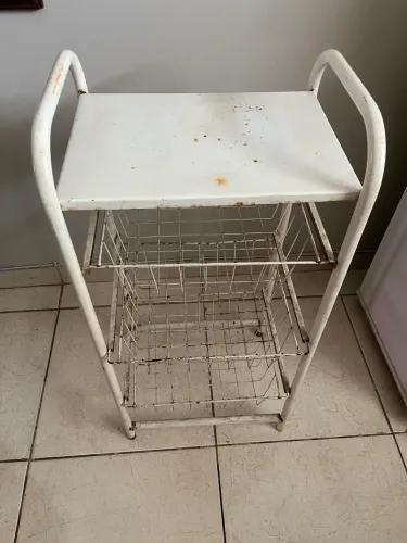 Fruteira usada