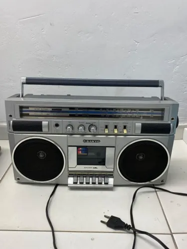 RADIO Sanyo M-9830K 