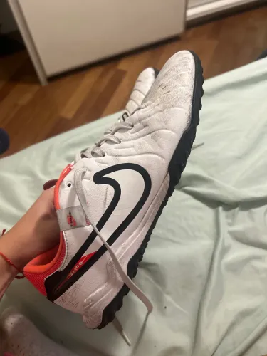 Chuteira Nike 41 