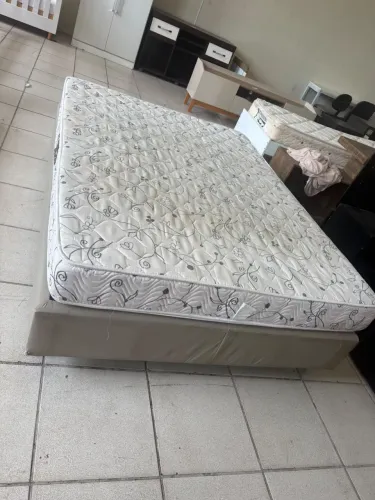 Cama box casal