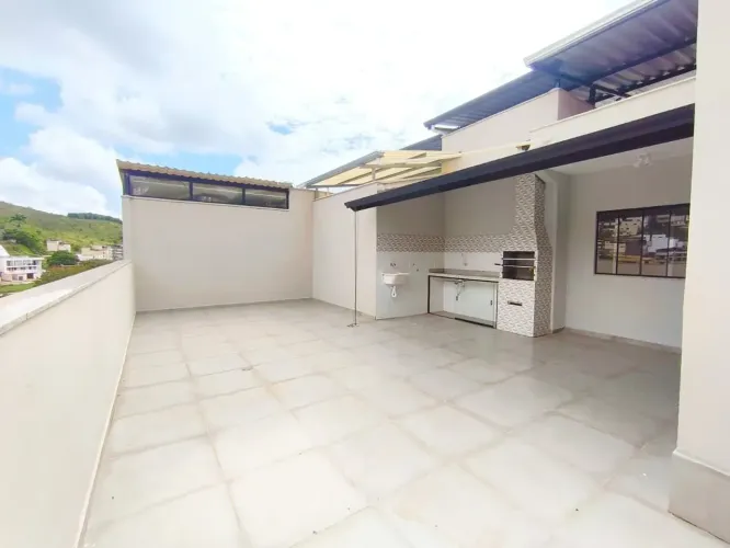 Cobertura com 3 quartos, 140 m², à venda por R$ 399.000 - Fontesville II - Juiz de Fora/MG