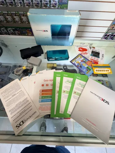 NINTENDO 3DS AGUA BLUE CIB NA CAIXA