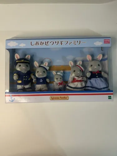 Família dos coelhos Shiokaze Sylvanian Families Exclusiva