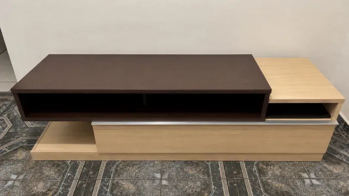 Rack Moderno Marrom e Amadeirado