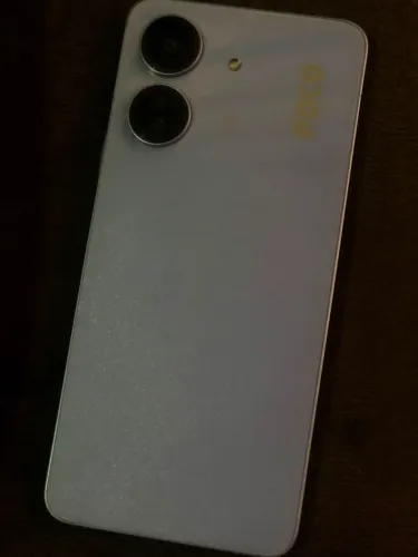 Poco c65 carregador capinha,tô vendo pq preciso do dinheiro,850 pra sair logo até 800.????