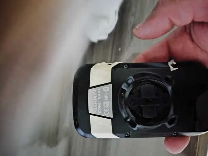 Garmin Edge 1000 - Para Peças ou Reparo