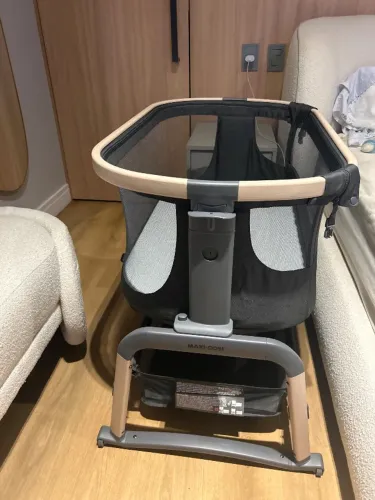 Berço Iora cinza da Maxi Cosi