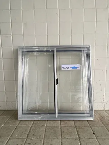 PROMOÇÃO DO DIA - BÁSCULA DE ALÚMINIO 60X60 2 FOLHAS