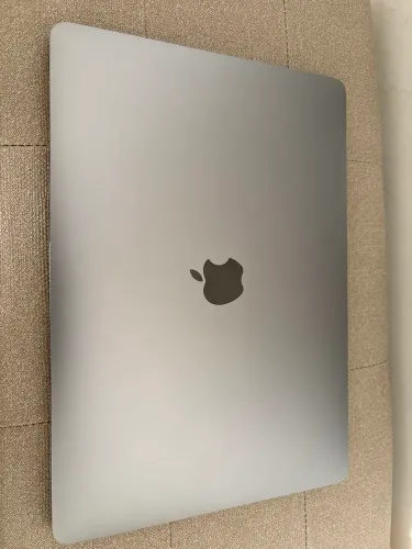 Macbook pro 2020 i5 16gb e 512gb ssd