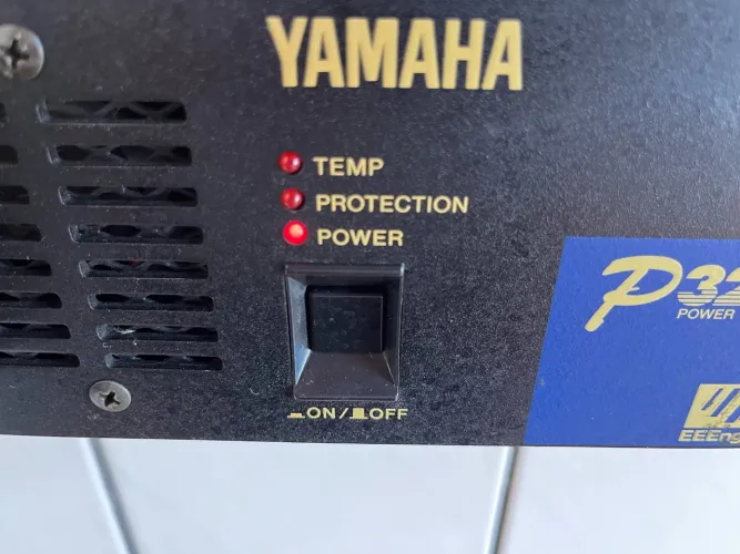 Amplificador Yamaha P3200
