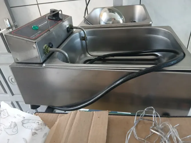 Fritadeira elétrica metal cubas, 220v 3 litros