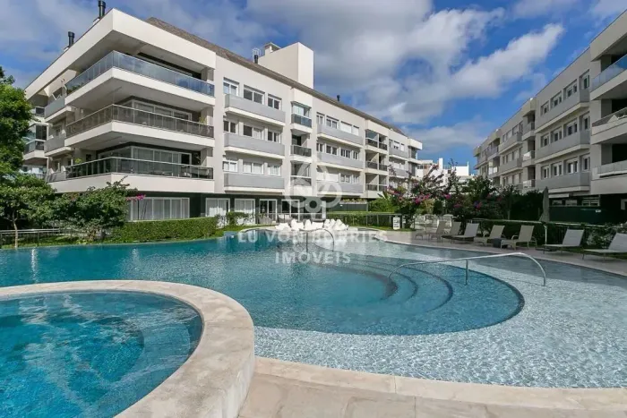 Apartamento à venda no bairro Jurerê - Florianópolis/SC