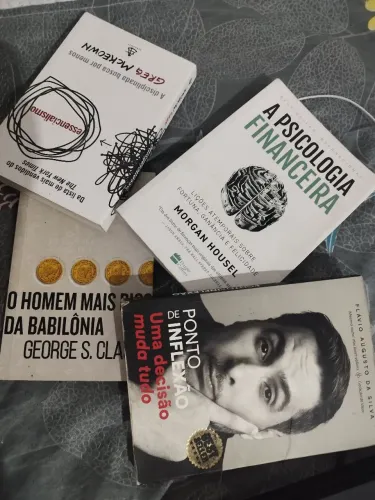 Livros! Vendo apenas o kit completo por 90