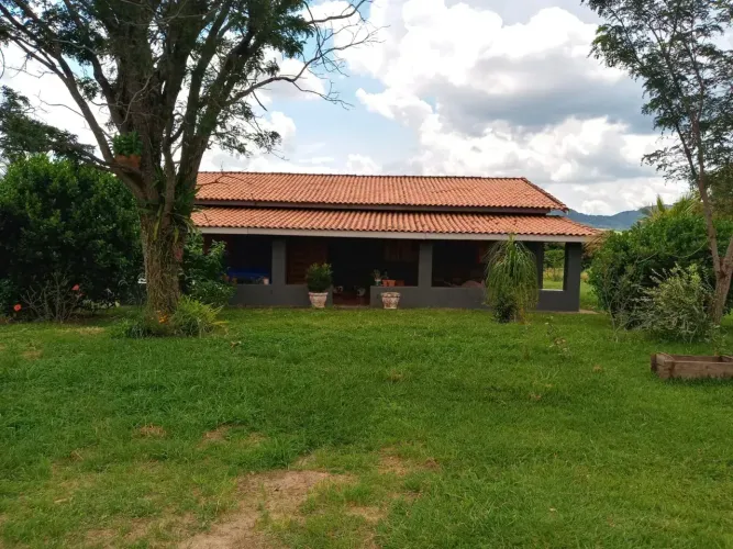sitio em cajuru 33.880 metros quadrados 850.000.00   ( j-garc )