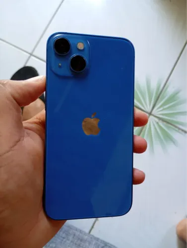 iPhone 13