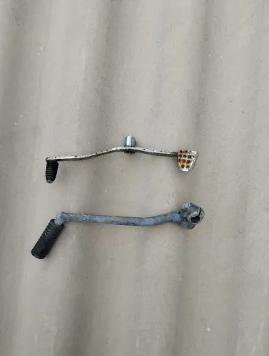 Pedal passador de macha e estribo