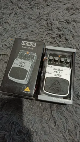 Pedal Behringer DD400 Digital Delay