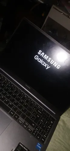 Vende-se Notebook galaxy book 4