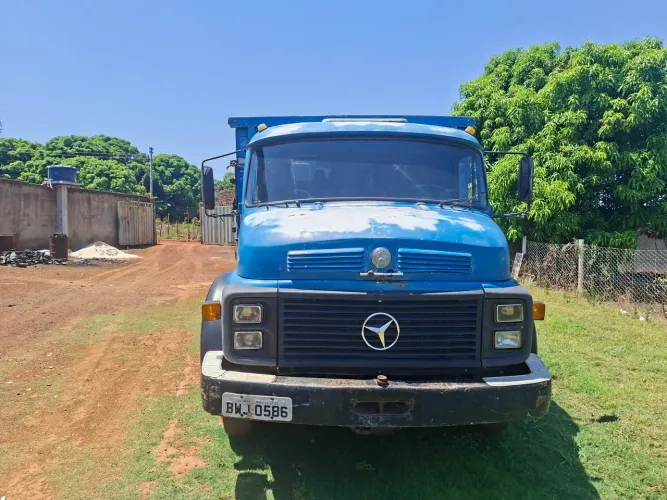 Vendo Mercedes l1111 