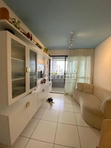 Apartamento de 57m² no bairro da Madalena