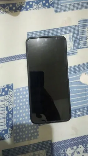 Vendo celular redimi 13c usado com tela trincada