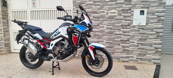 Africa twin 1100 automática