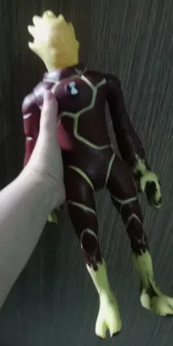 Boneco Chama para Colecionadores ou para Brincar