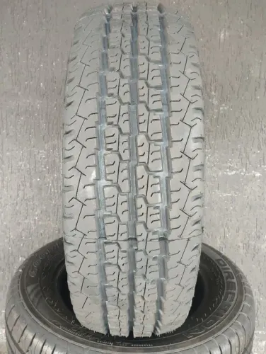 PNEU 205/70/ 15 CARGA REMOLD VIPAL